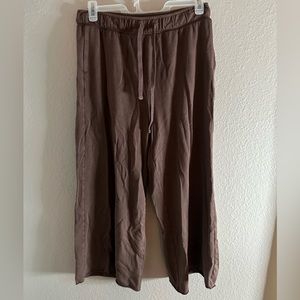 brown flowy sweat pants